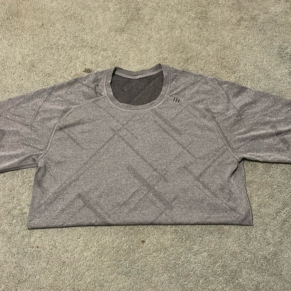 Lululemon Guys Tshirt